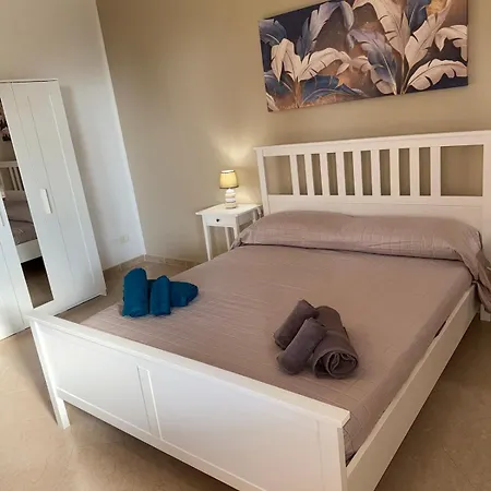 Apartment Delia S House *