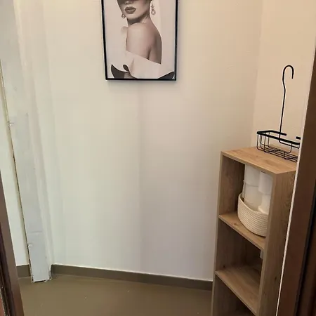 Delia S House *
